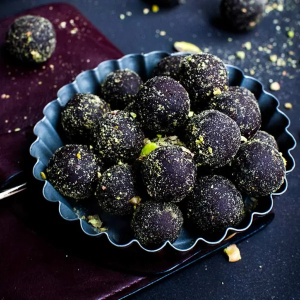 Chocolate Pistachio Truffles